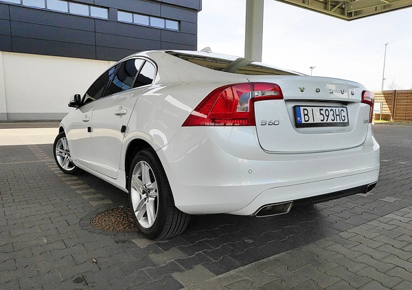 Volvo S60 cena 63345 przebieg: 240000, rok produkcji 2015 z Warszawa małe 466